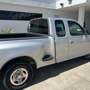 صورة 9 لـ 2002 FORD F-150 XL