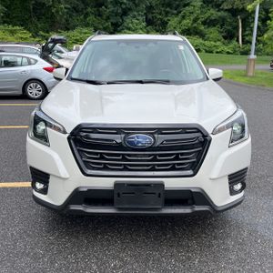 2024 Subaru FORESTER PREMIUM 缩略图 14