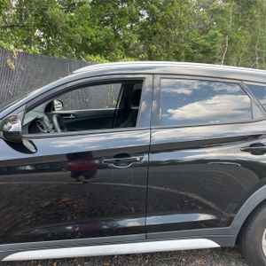 2017 Hyundai TUCSON SE 照片 4