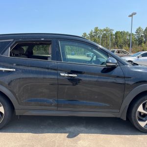 صورة 11 لـ 2016 Hyundai TUCSON LIMITED