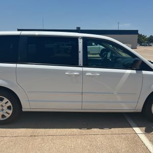 2016 Dodge GRAND CARAVAN SE — миниатюра 11
