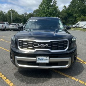 صورة 14 لـ 2024 KIA TELLURIDE S