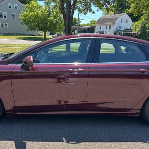 FORD FUSION SE - 4