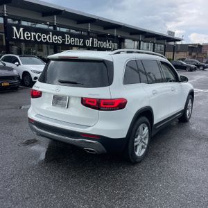 MERCEDES-BENZ GLB - 8