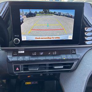 صورة مصغرة 38 لـ 2025 Toyota CAMRY LE
