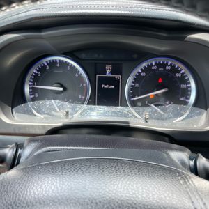 صورة 41 لـ 2016 Toyota HIGHLANDER XLE