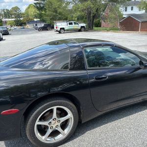 CHEVROLET CORVETTE - 9