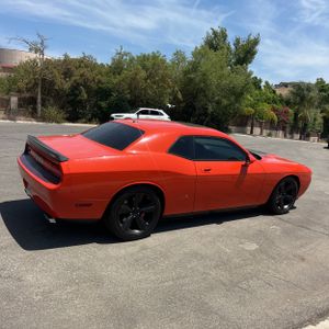 2008 Dodge CHALLENGER SRT8 照片 10