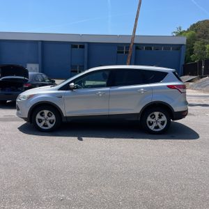 FORD ESCAPE SE - 3