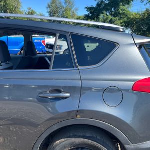 2013 Toyota RAV4 LE 照片 6