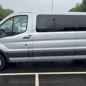 FORD TRANSIT 350 XLT - 4