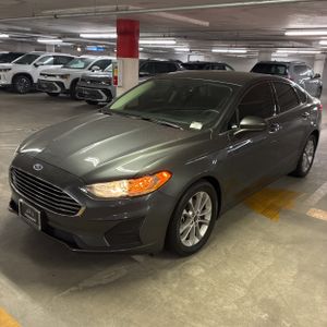 FORD FUSION SE - 1
