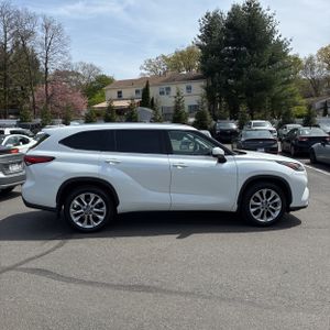 TOYOTA HIGHLANDER - 10