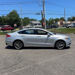 صورة 10 لـ 2019 FORD FUSION SEL