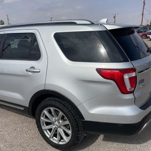 FORD EXPLORER LIMITED - 6