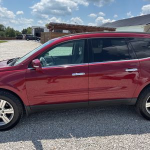 صورة 4 لـ 2010 Chevrolet TRAVERSE LT
