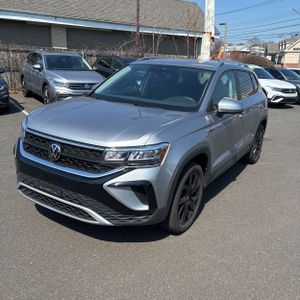 VOLKSWAGEN TAOS SE 4MOTION - 1