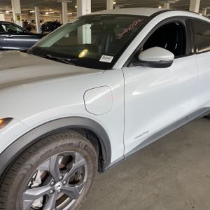 FORD MUSTANG MACH-E SELECT - 2