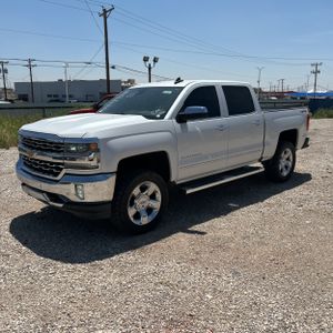 2017 Chevrolet SILVERADO 1500 LTZ 照片 1