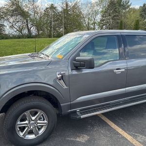 FORD F-150 XLT - 2
