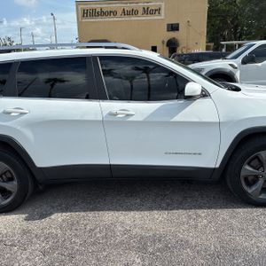 2019 JEEP CHEROKEE LIMITED — миниатюра 11