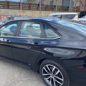 VOLKSWAGEN JETTA SE - 6