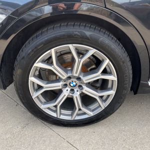 BMW X7 XDRIVE40I - 10