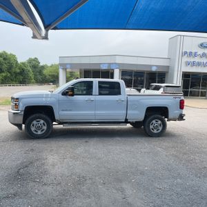 CHEVROLET SILVERADO - 3