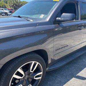 CHEVROLET SUBURBAN PREMIER - 2