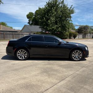 CHRYSLER 300 LIMITED - 10