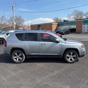 JEEP COMPASS HIGH ALTITUDE - 10