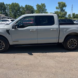 2023 FORD F-150 XLT 照片 4