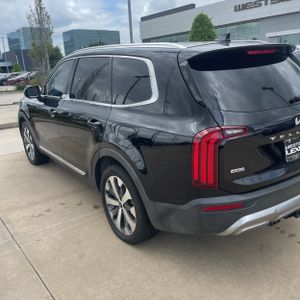 KIA TELLURIDE EX - 4