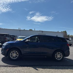 CHEVROLET EQUINOX LS - 3