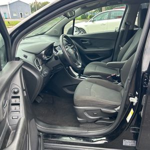 صورة مصغرة 32 لـ 2021 Chevrolet TRAX LS