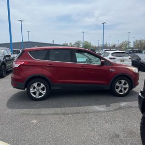 FORD ESCAPE SE - 10
