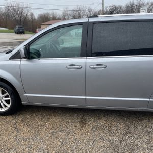 DODGE GRAND CARAVAN SXT - 4