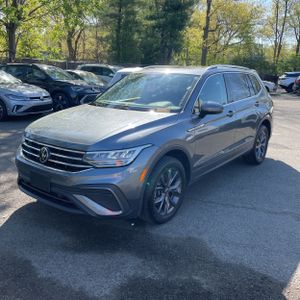 VOLKSWAGEN TIGUAN SE 4MOTION - 1