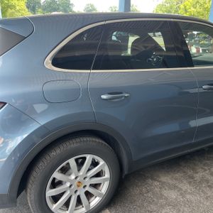 صورة 9 لـ 2019 Porsche CAYENNE S