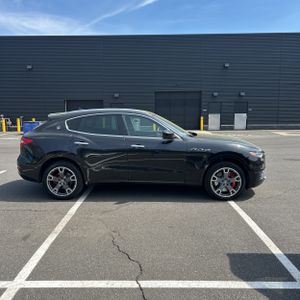 MASERATI LEVANTE S - 10