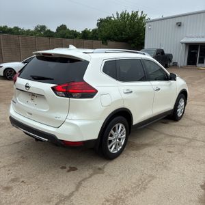 NISSAN ROGUE SV - 8