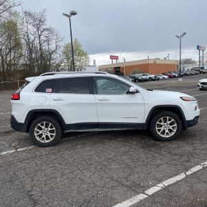 JEEP CHEROKEE LATITUDE - 10