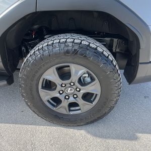 2025 Lexus GX 550 OVERTRAIL — миниатюра 18