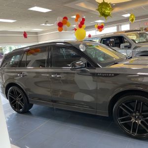 2022 Lincoln AVIATOR BLACK LABEL 照片 10