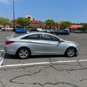 HYUNDAI SONATA GLS - 10