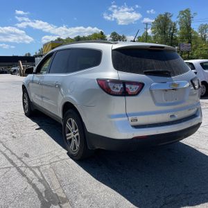 CHEVROLET TRAVERSE LT - 5