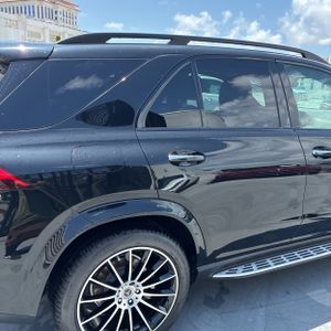 صورة 9 لـ 2023 Mercedes-BENZ GLE