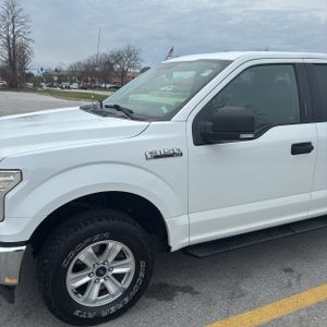 FORD F150 XLT SUPERCREW 4WD - 2