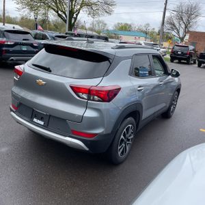 CHEVROLET TRAILBLAZER LT - 7