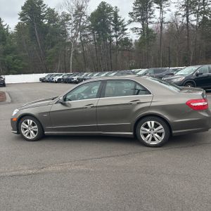 MERCEDES-BENZ E-CLASS - 3